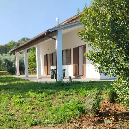 Apartment La Tana Della Volpe *